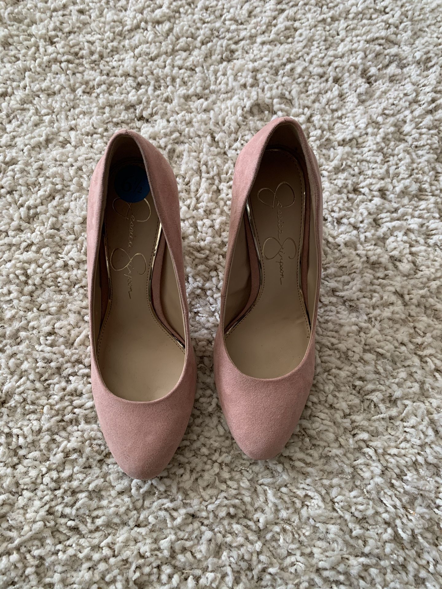 Women’s Size 6.5 Pink Heels
