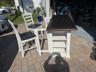Farm Barn House Kitchen Table With Chairs Fast Sale