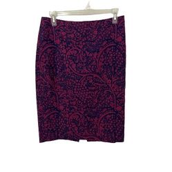 Ann Taylor Woman’s Pencil Skirt Purple, Sz 4