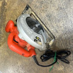 Black And Decker Circular Saw 
