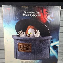 Spirit Halloween Pennywise Sewer Grate Animatronic Halloween Retired Prop W/ Box