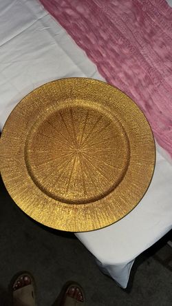 Modern Charger plates bulk of 100 pcs