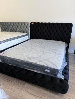 Price drop! New Queen 12in mattress $350. Financing available no credit check.