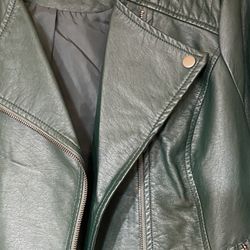 Women’s leather jacket size 1X new 20.00