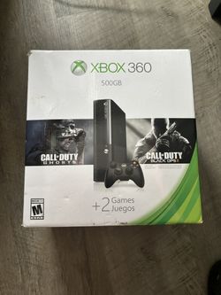 Xbox 360 E - 500gb Call Of Duty Edition . Complete Light Used . All Components In The Original Box. 