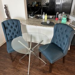 Dining Table With Two Chairs 