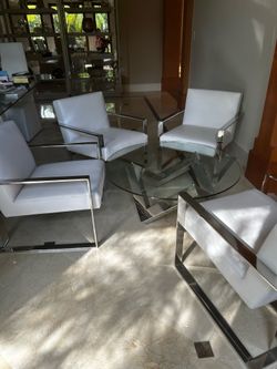 table with 4 chairs
