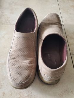 Mens shoes tan Rockport black Bocelli shoes size 11 $5 each 2 pictures