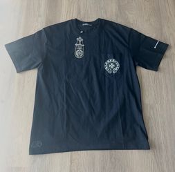 Black chrome heart tee