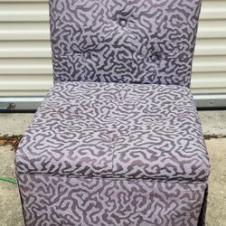 Vintage Slipcover Storage Sewing Chair Seat is 19" wide and 17" high 