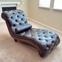 Leather Chaise Lounge Chair 