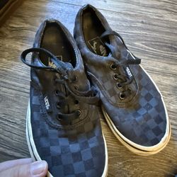 Vans - Boys Shoes Size 2