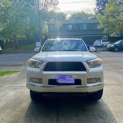 2012 Toyota 4 Runner Limited 