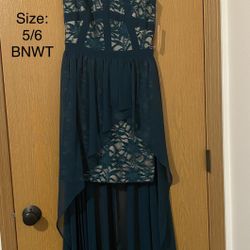 Morgan & Co. Emerald Green Dress