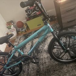 20inch Kids Mongoose Bike