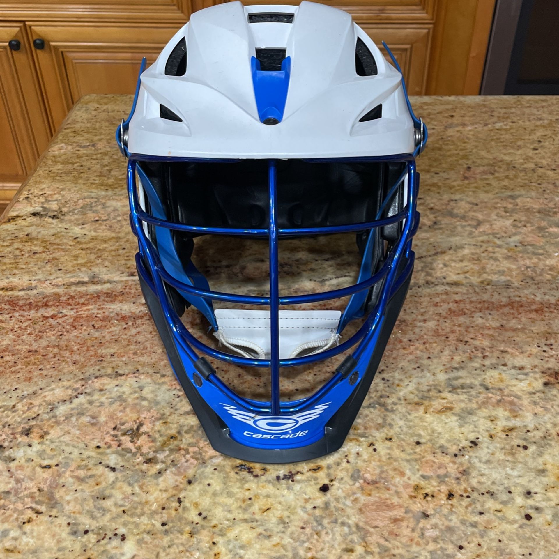 Cascade S Lacrosse Helmet