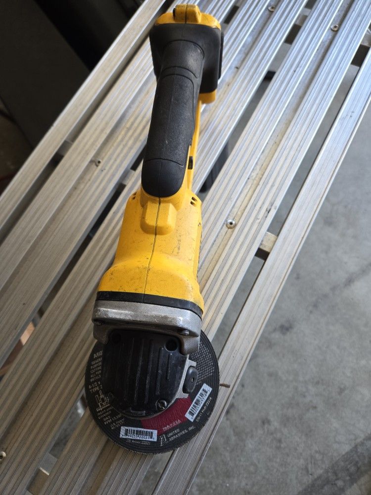 Dewalt Grinder