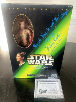 Princess Leia & R2 D2 FAO Schwarz Exclusive Signed