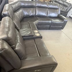 NEW RECLINER SECTIONAL ONLY THIS WEEK
