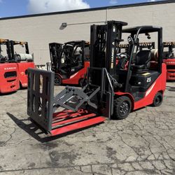 Forklift