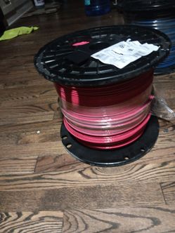 Wire 10. 2500 ft only red is sold 1 blue y green ...solo tengo 1 azul y un verde