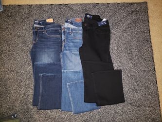 Girls Hollister Pants. 