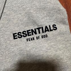 🔥 FEAR OF GOD ESSENTIALS SWEATPANTS – DARK OATMEAL – SIZE L (NEW)