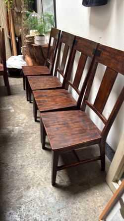 Tabbaco Eastwood brown pier import1 dining chair
