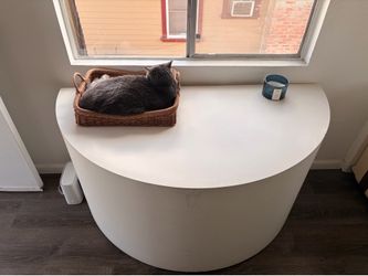 White Table / Tv Stand