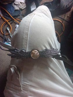 Eagle knife