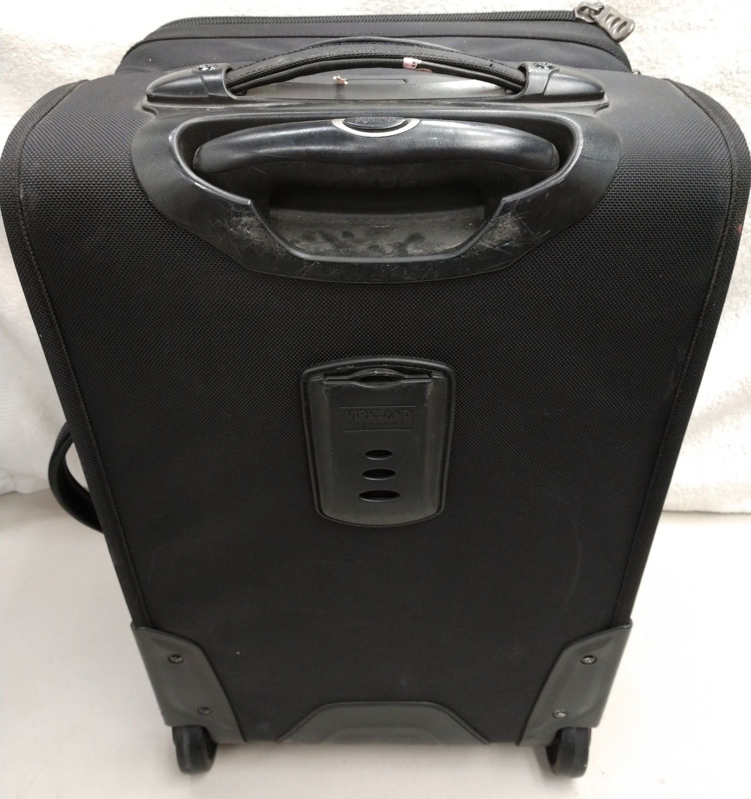 Kirkland Super Heavy Duty Carry On Size Rolling Luggage Bag w/ Duramax