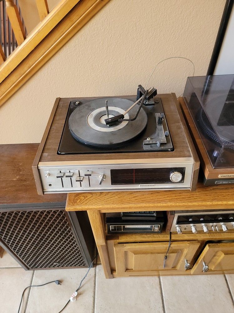 Panasonic Sd-55 Record Player Radio