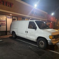 2006 Ford E-150