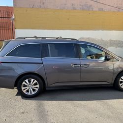 2015 Honda Odyssey