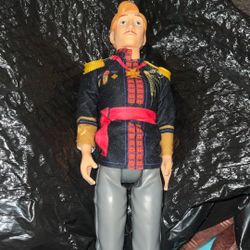 Father of Anna and Elsa from frozen very hard to find perfect condition all pieces attached