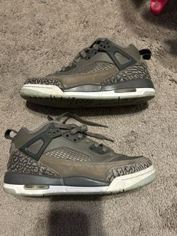 Youth Jordan’s shoes
