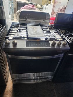 G.E. Slide in Stove with Airfryer