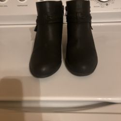 Indigo Black Ankle High Boots 