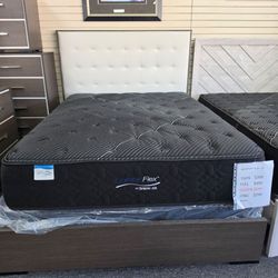 Bed frame 🚚WE DELIVER🚚