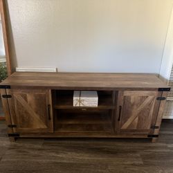 Sturdy TV Entertainment Stand – 58” Long