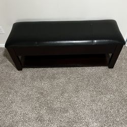 Raymour And Flanigan End Of Bed Bench