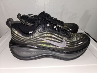 Nike Vomero Plus (Realtree) - Size 10