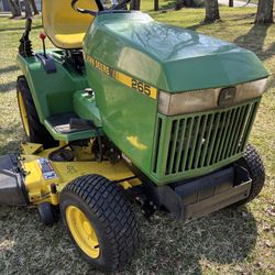 John Deere Garden Tractor 265
