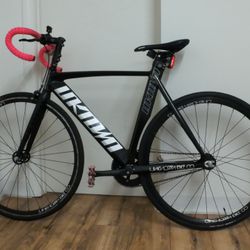 Fixie Bike From UKNOWN Brand.