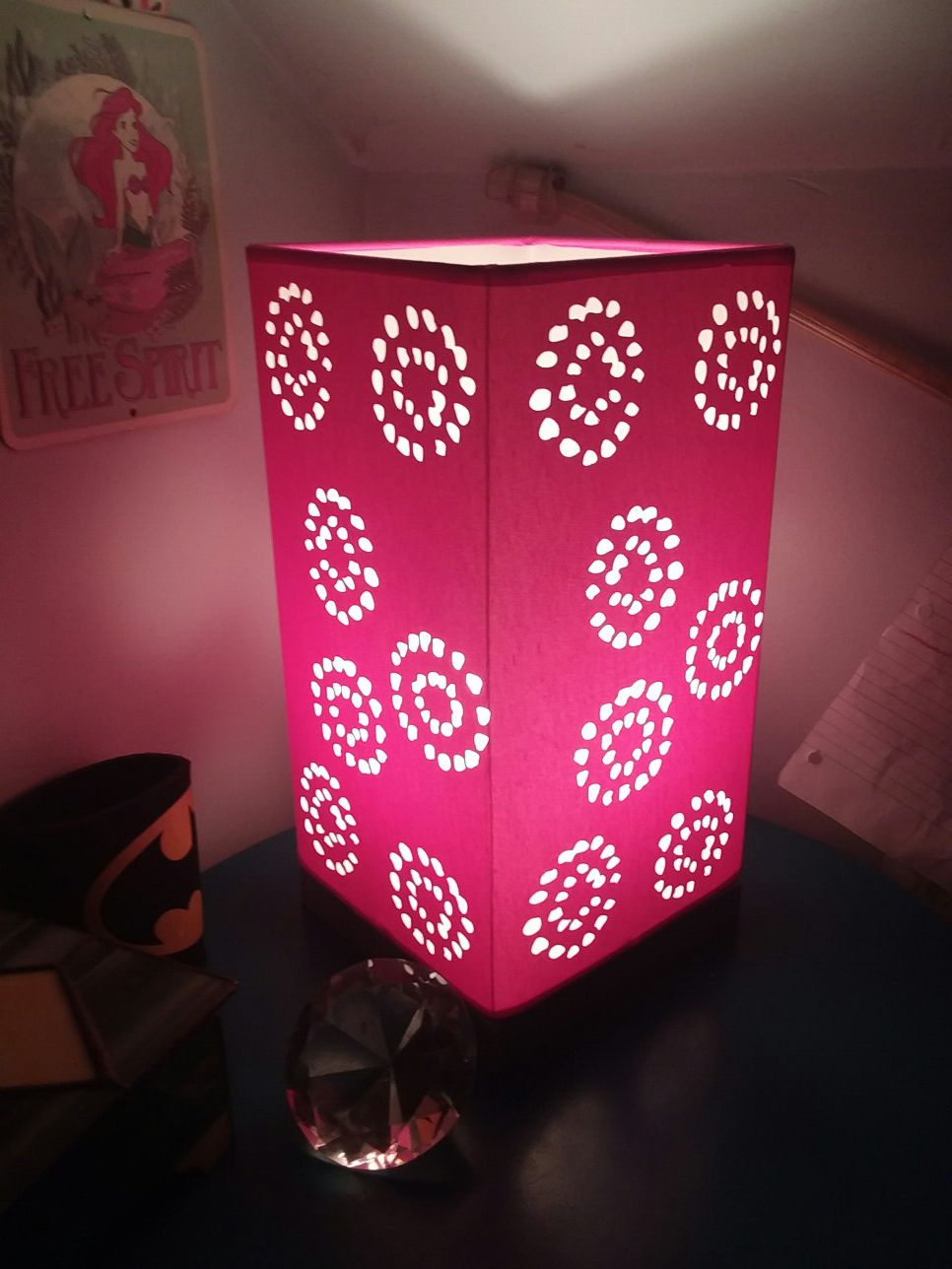 Cute tabletop lamp