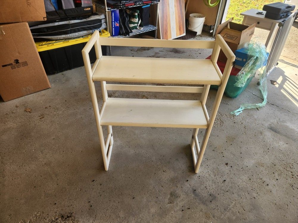 Folding Shelves