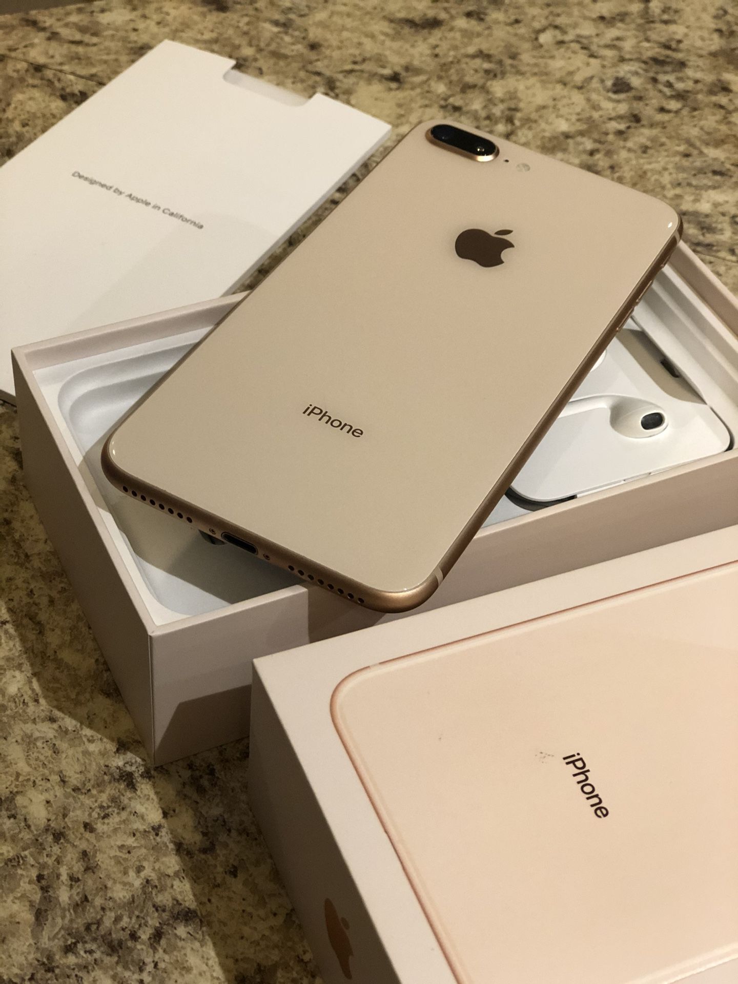 Iphone 8plus 256gb gold unlocked