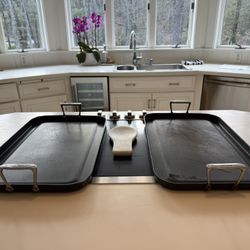 Set of 2 Cast Iron Flat Top Skillets