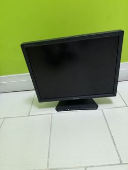 Samsung SyncMaster 204B 20 Inch LCD Computer Monitor with Stand