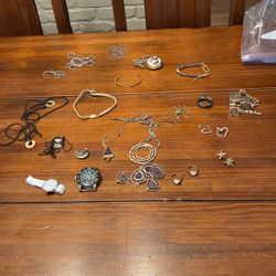 Assorted Jewelry 